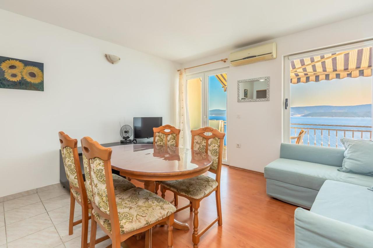 צלינה Seaview Apartment Ivana מראה חיצוני תמונה